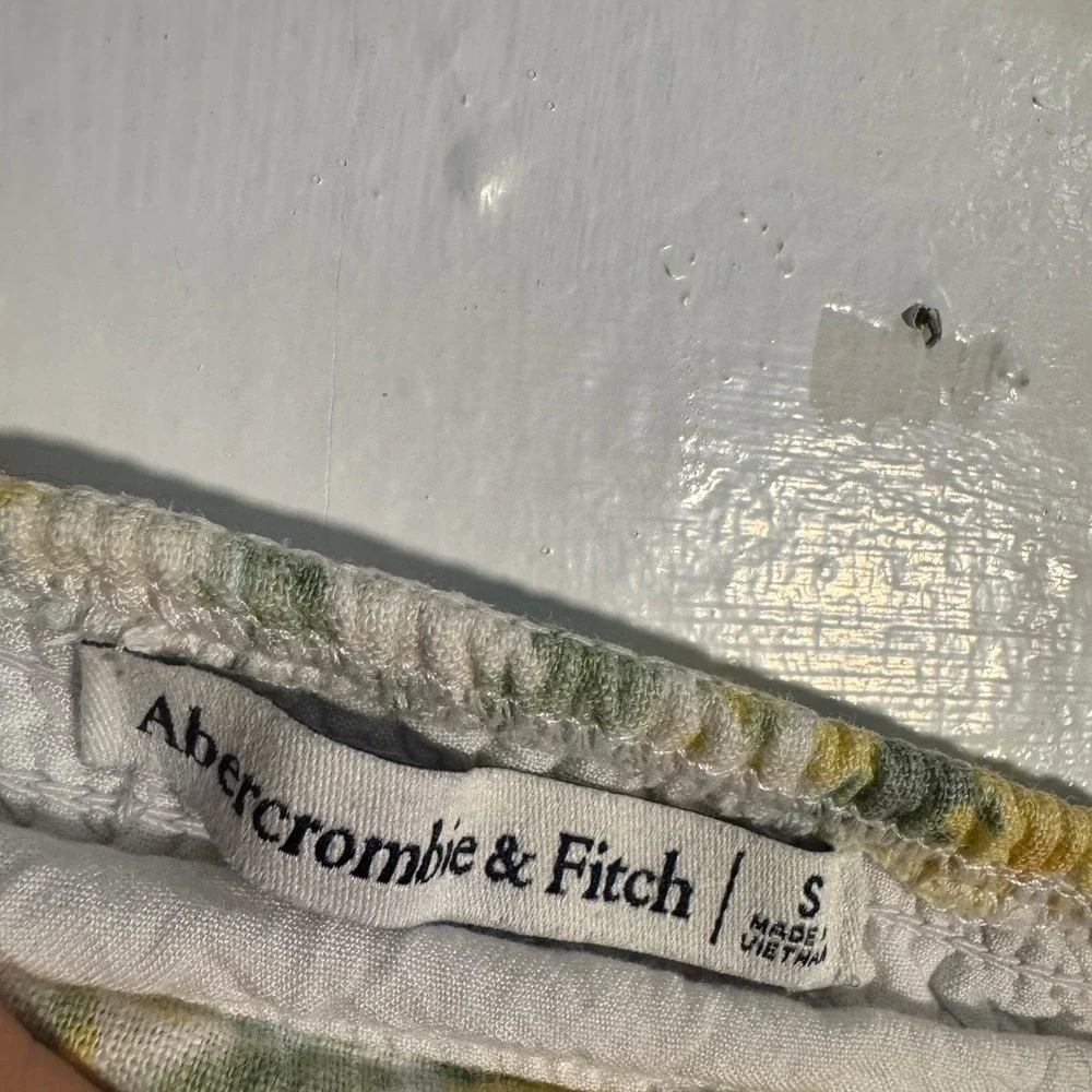 Abercrombie & Fitch abercrombie fitch